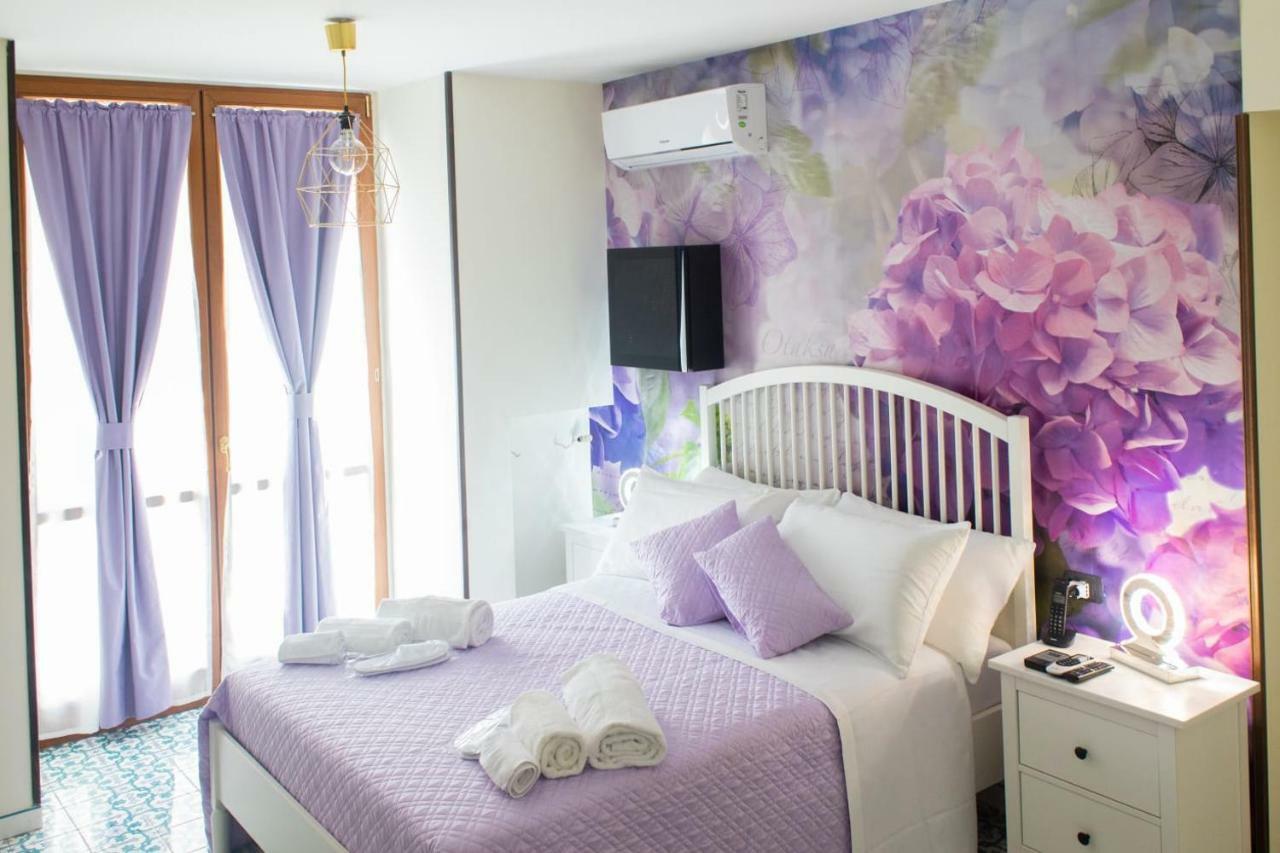 Bed Boutique Napoli Colors Otel Dış mekan fotoğraf